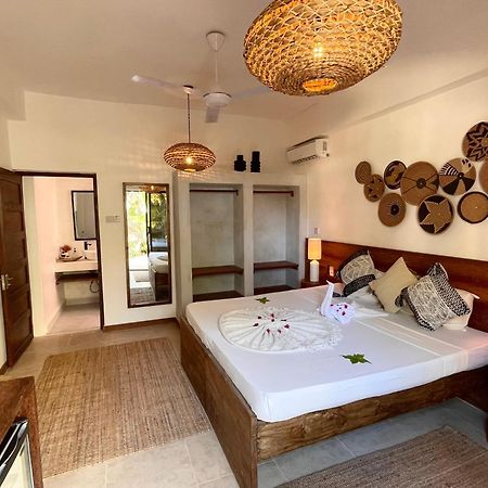 Mala Boutique Hotel Bwejuu Exterior photo